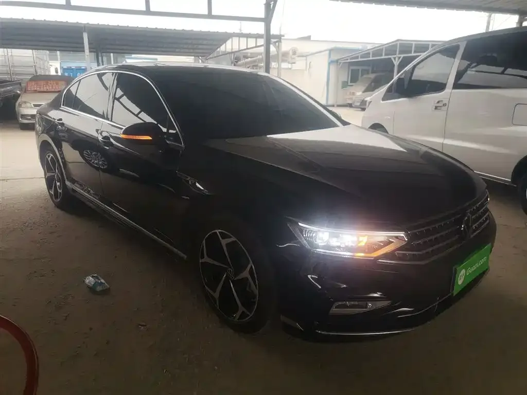 Volkswagen Magotan 2024 из CN, фото 3