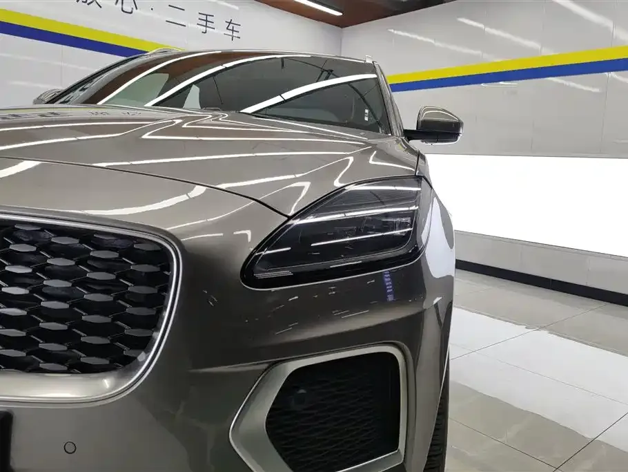 Jaguar E-PACE 2023 из CN, фото 8