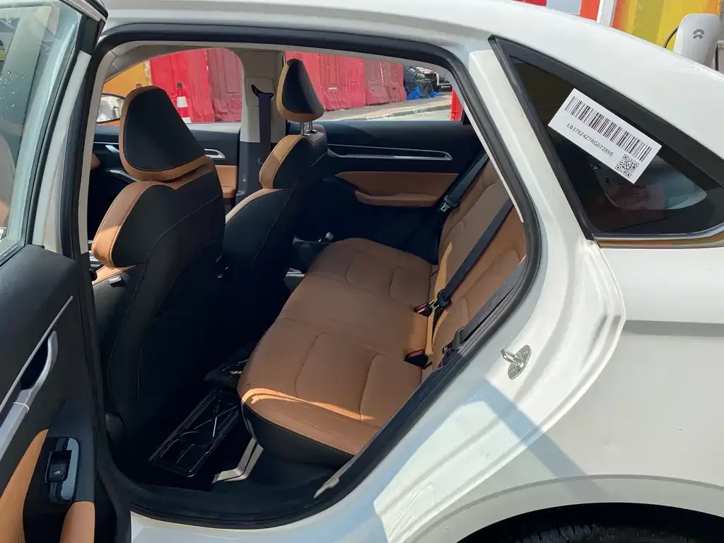 Geely Emgrand 2024 из CN, фото 6