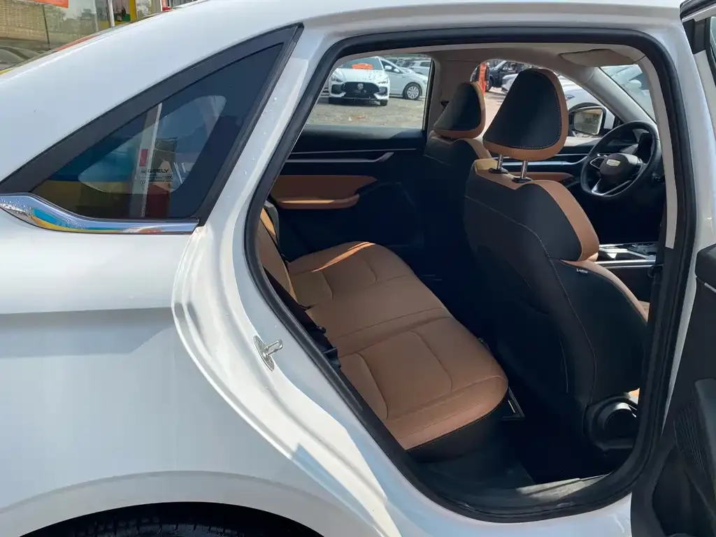 Geely Emgrand 2024 из CN, фото 5