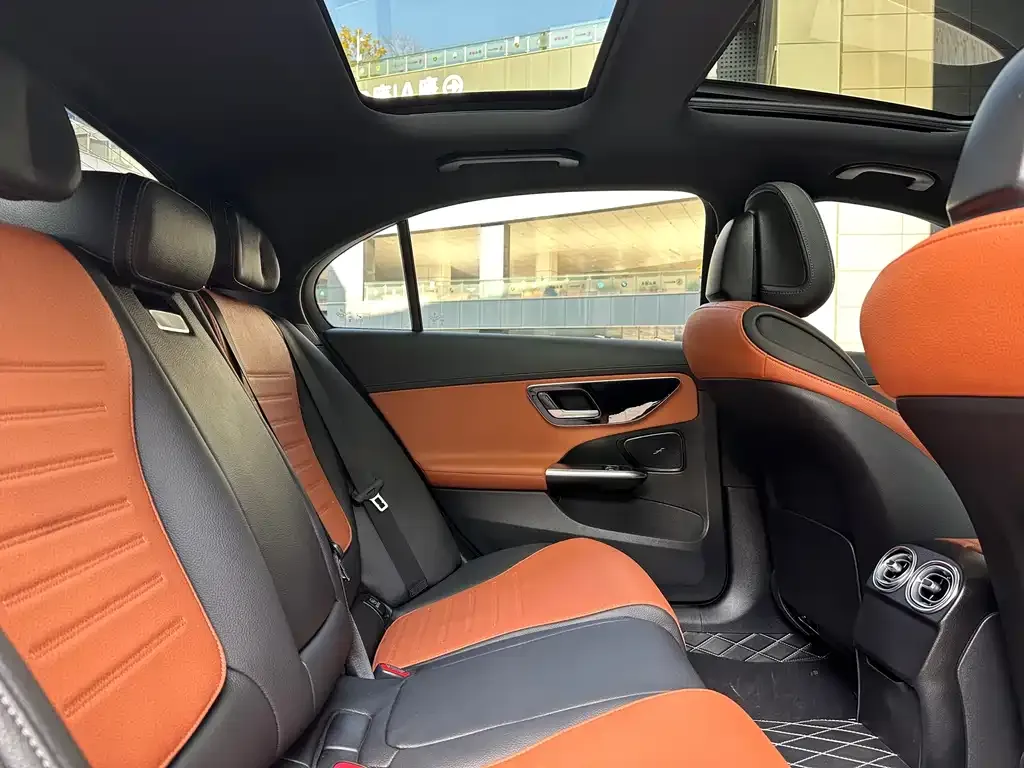 Mercedes-Benz C-Class 2024 из CN, фото 3