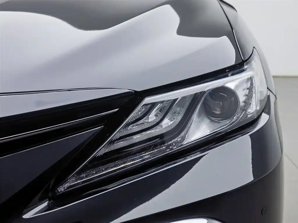 Toyota Camry 2023 из CN, фото 6
