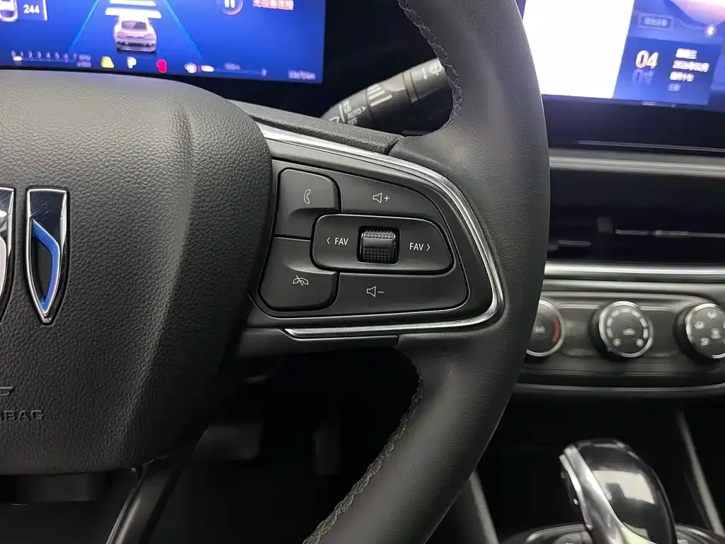Buick Envista 2023 из CN, фото 9