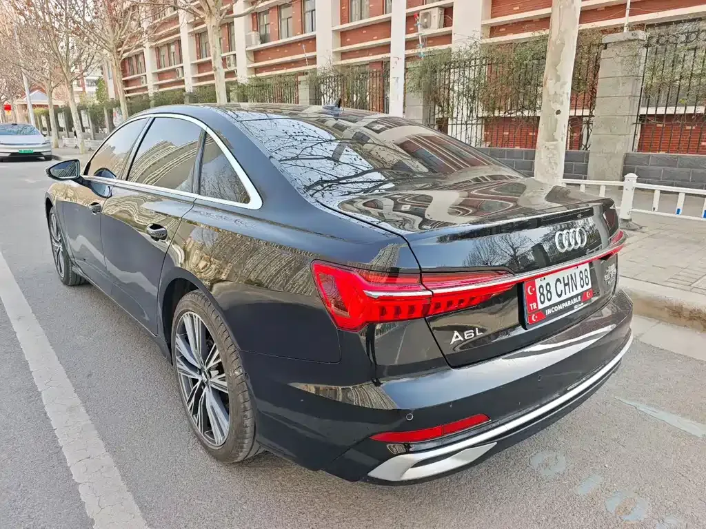 Audi A6L 2025 из CN, фото 7
