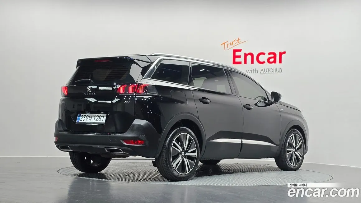 Peugeot 5008 — фото 2