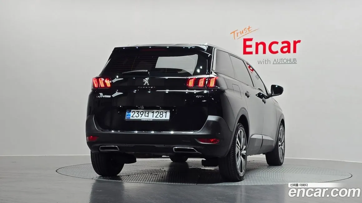 Peugeot 5008 — фото 4