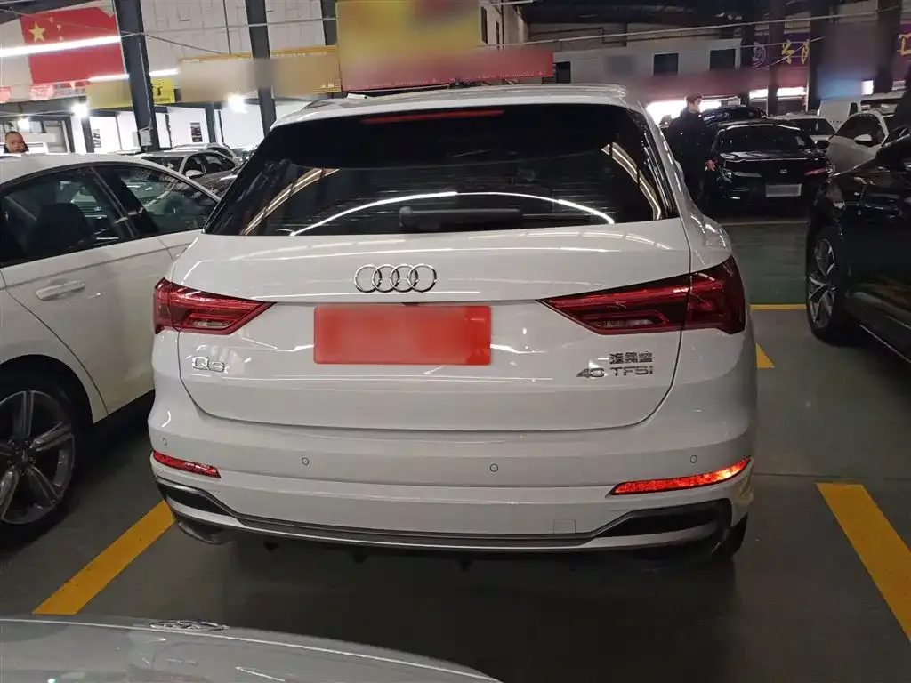 Audi Q3 2023 из CN, фото 10
