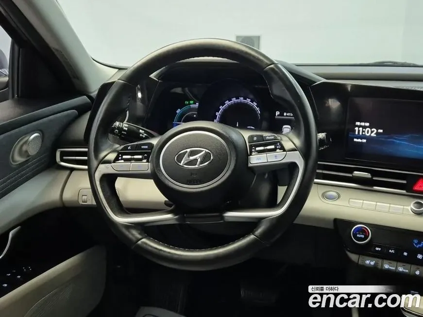 Hyundai AVANTE — фото 5