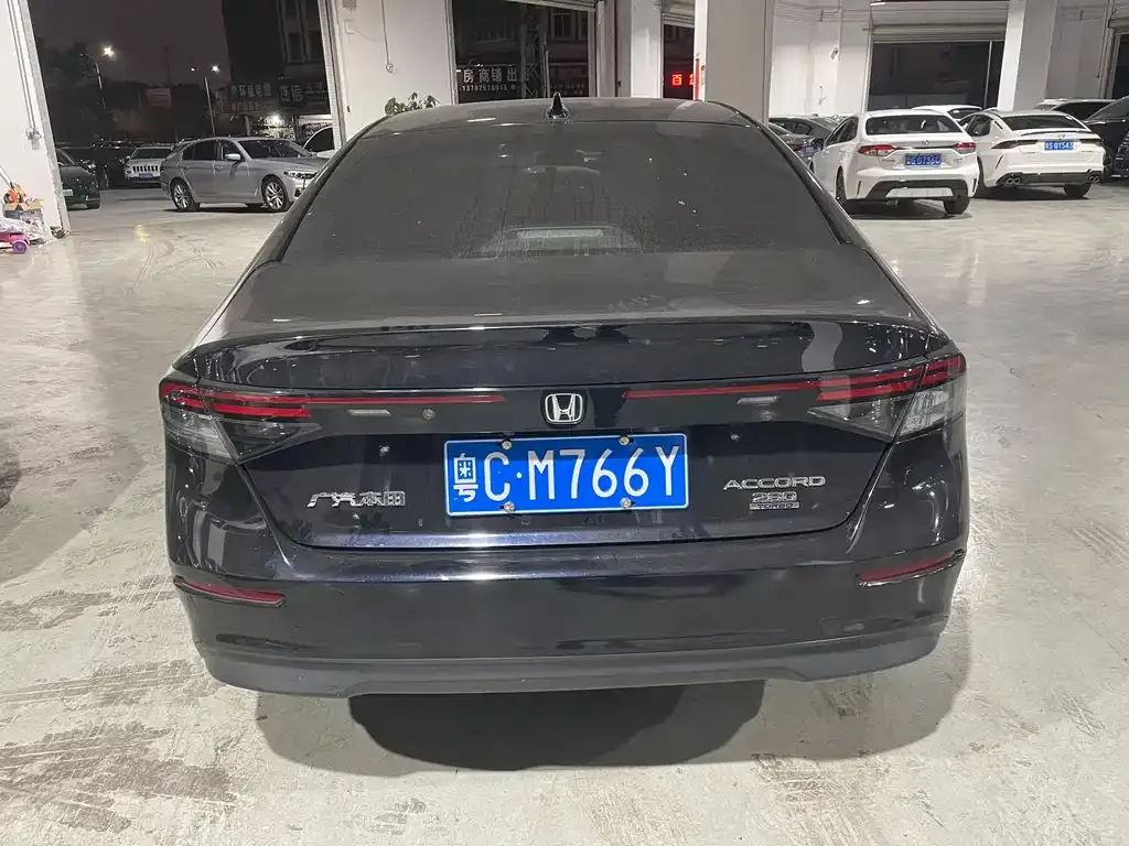 Honda Accord 2023 из CN, фото 9
