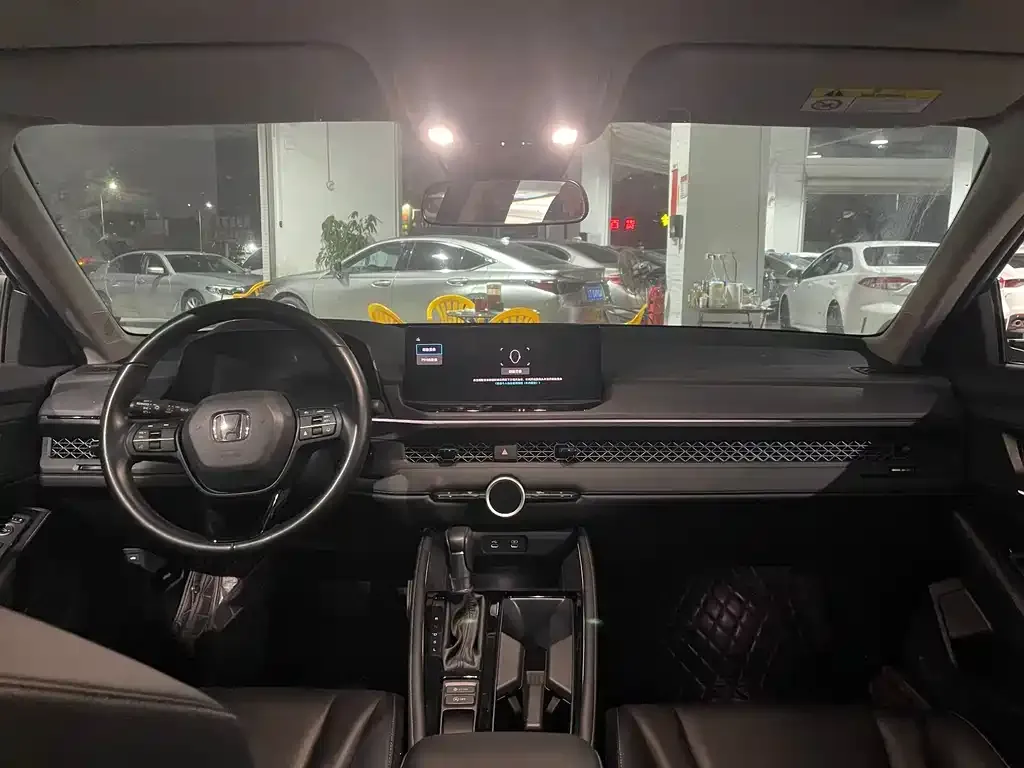 Honda Accord 2023 из CN, фото 2