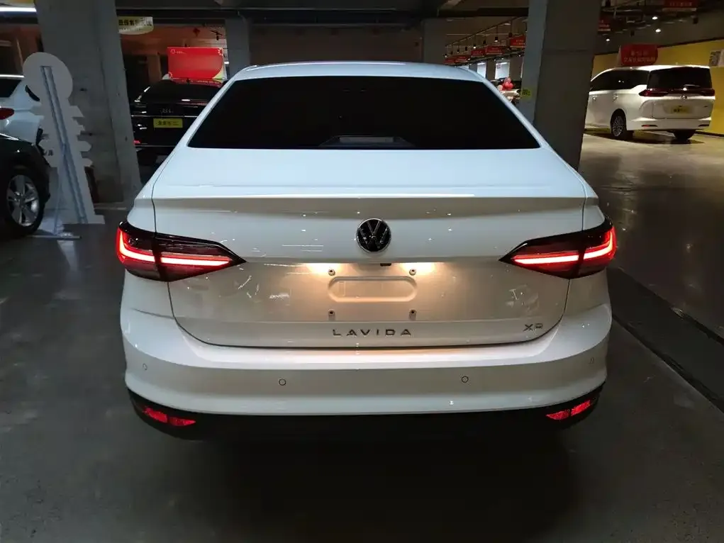 Volkswagen Lavida 2025 из CN, фото 3