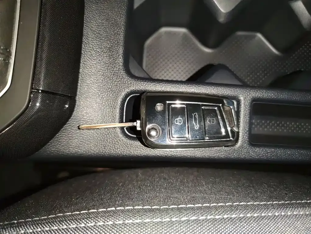 Volkswagen Lavida 2025 из CN, фото 9
