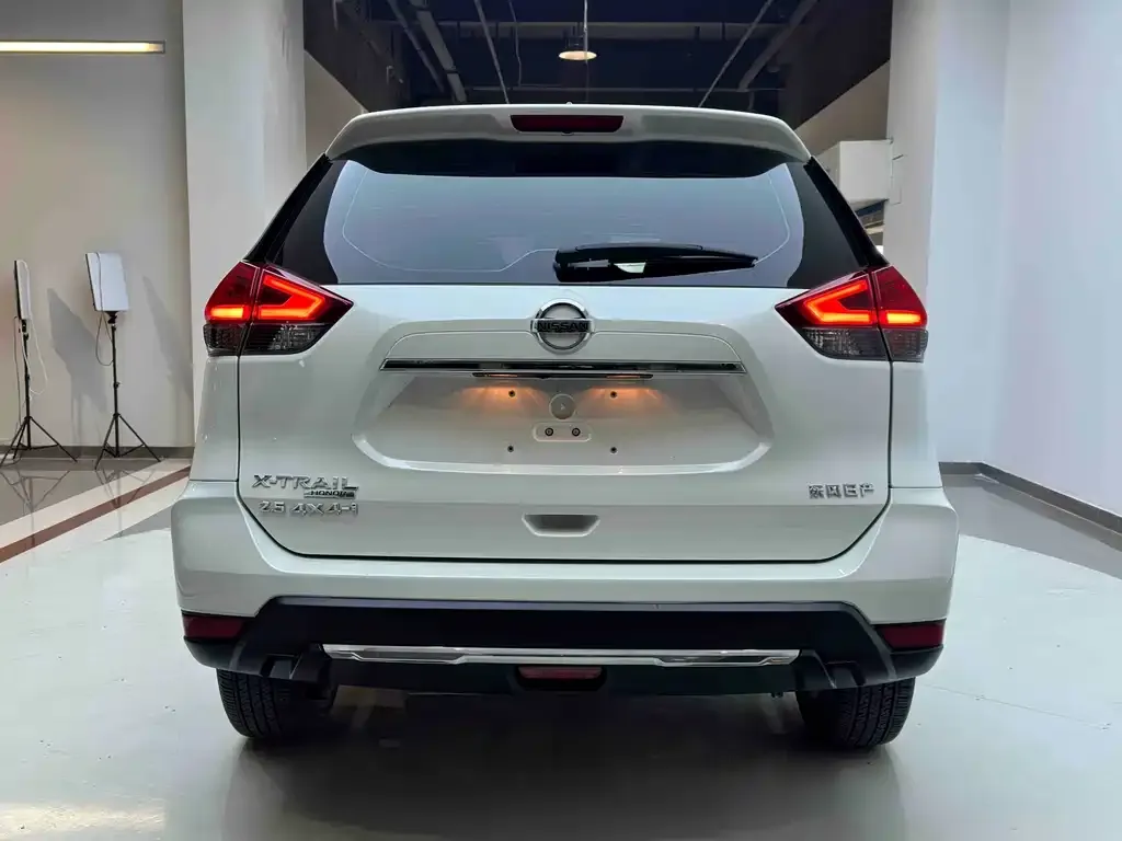 Nissan X-Trail 2022 из CN, фото 4