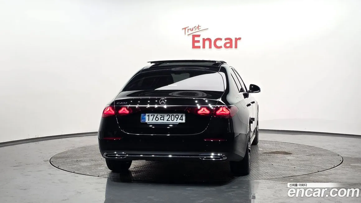Mercedes-Benz E-Class 2025 из KR, фото 6