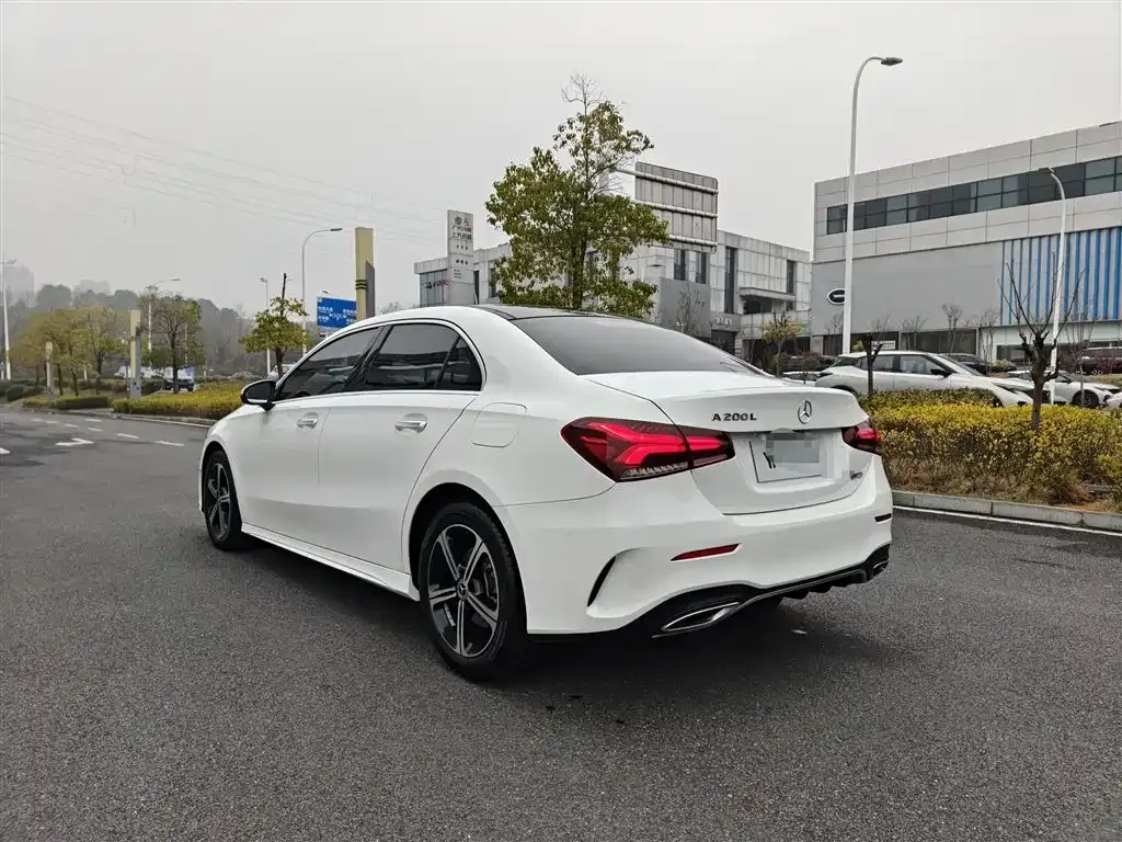 Mercedes-Benz A-Class 2023 из CN, фото 9