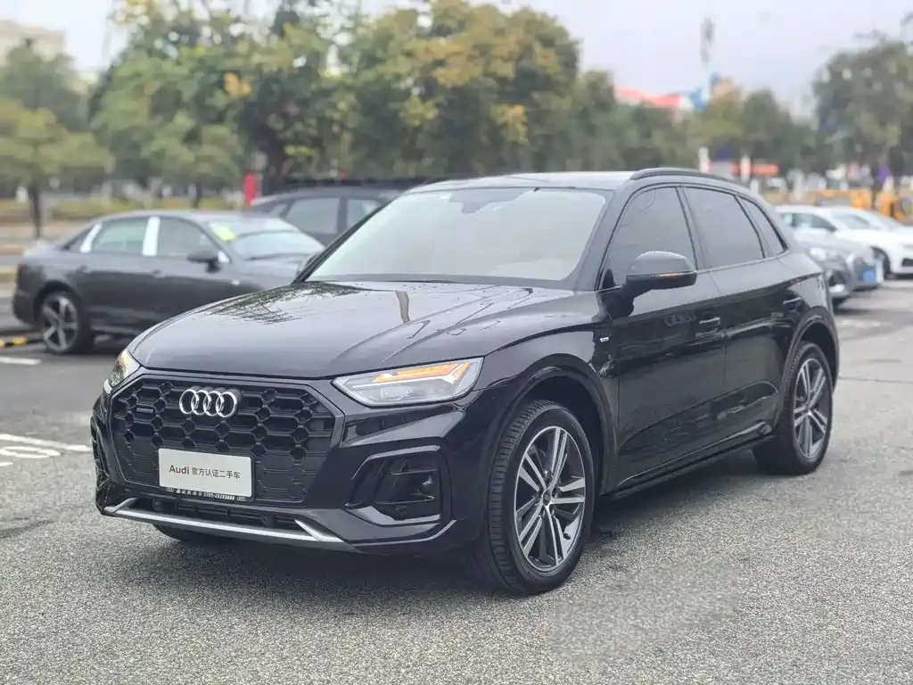 Audi Q5L 2022 из CN, фото 1