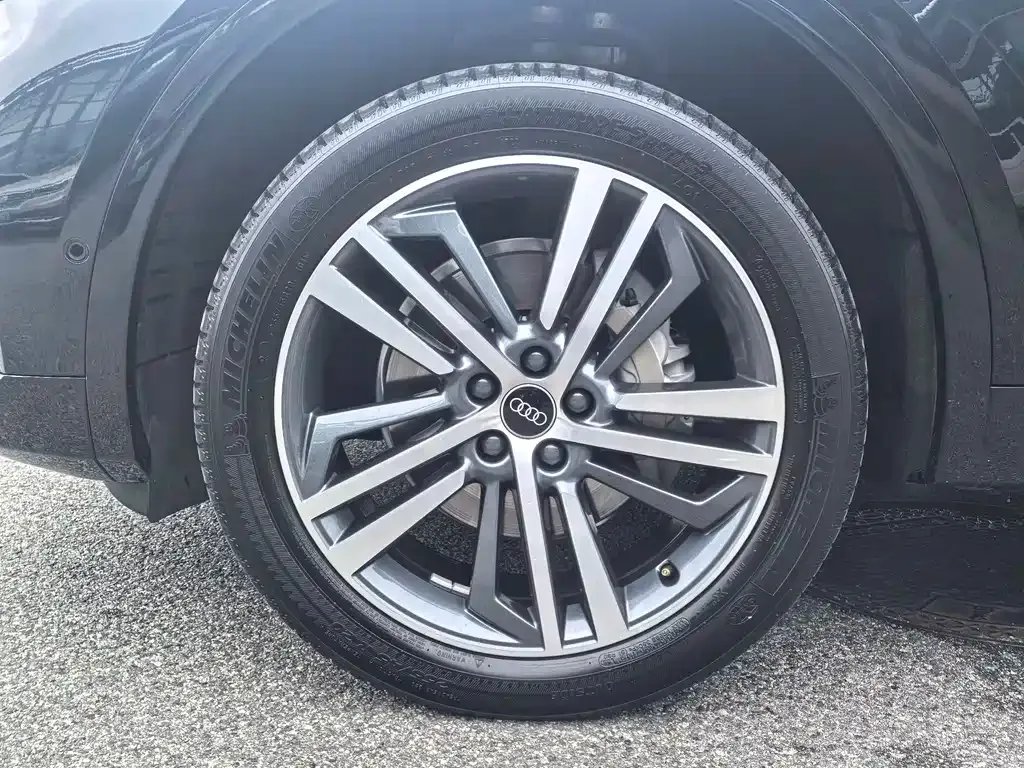 Audi Q5L 2022 из CN, фото 9