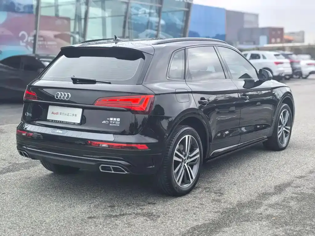 Audi Q5L 2022 из CN, фото 5