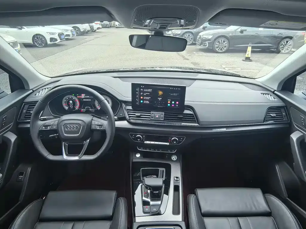 Audi Q5L 2022 из CN, фото 8
