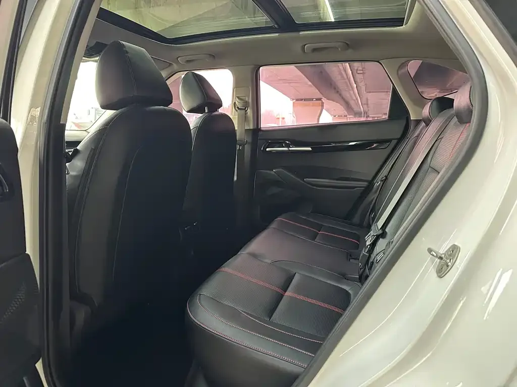 Kia KX3 2021 из CN, фото 3