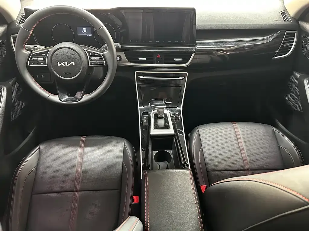 Kia KX3 2021 из CN, фото 8