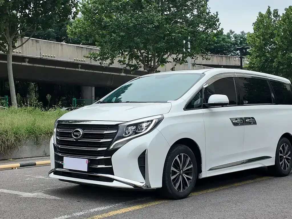 GAC Motor Trumpchi M8 — фото 1