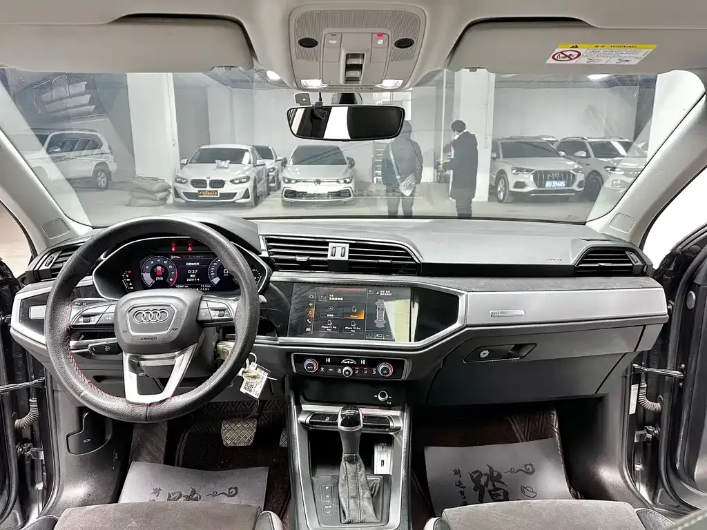 Audi Q3 2021 из CN, фото 10