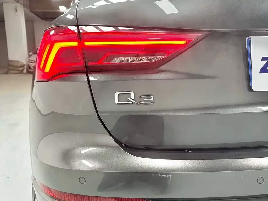 Audi Q3 2021 из CN, фото 8