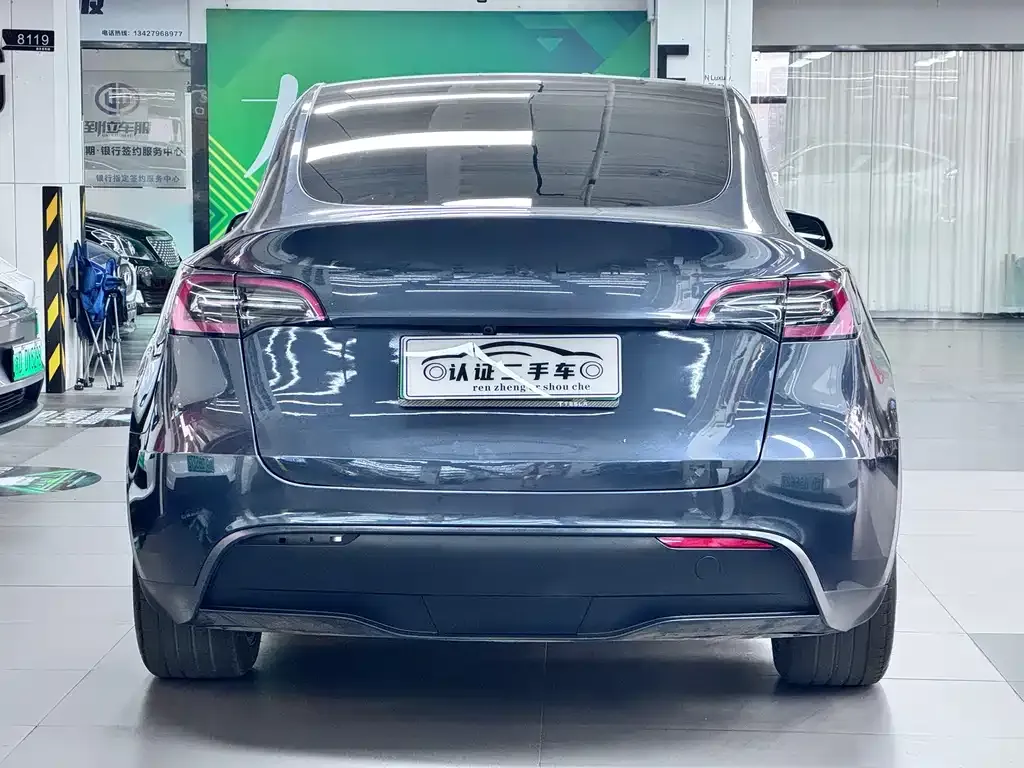 Tesla Model Y 2024 из CN, фото 9