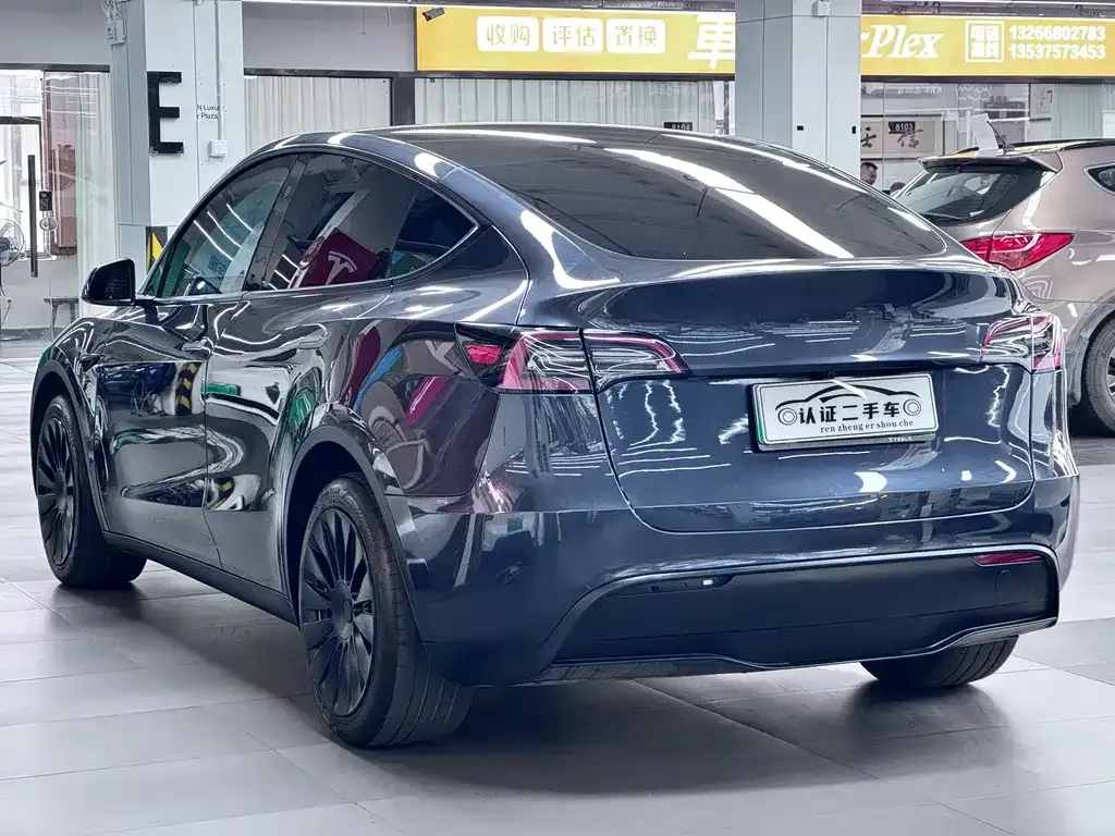Tesla Model Y 2024 из CN, фото 4