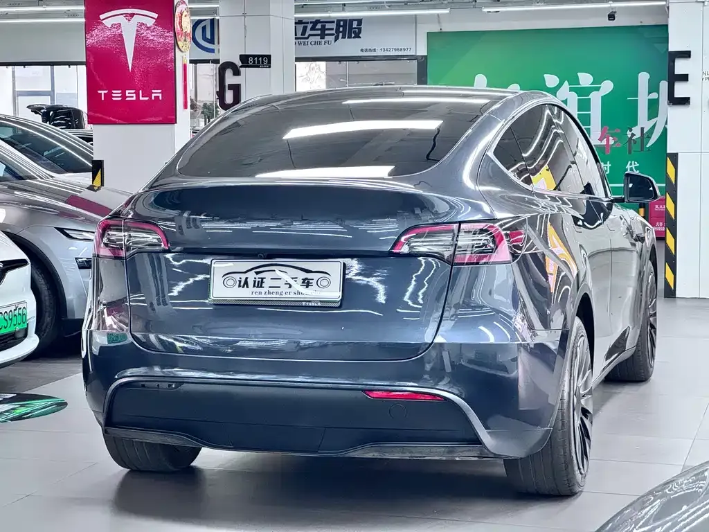 Tesla Model Y 2024 из CN, фото 8