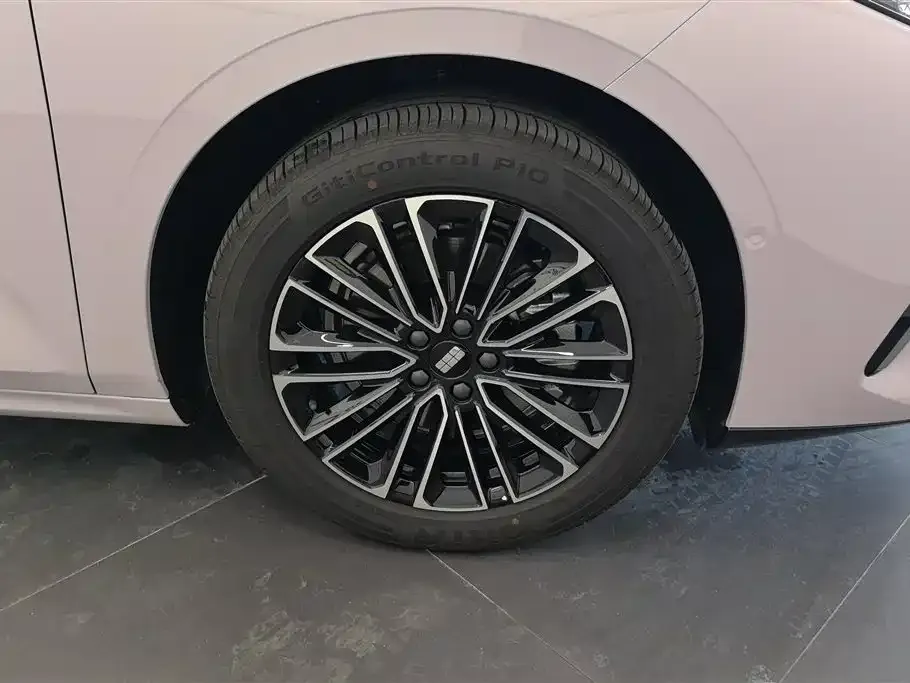 Geely Galaxy Xingyao 8 2025 из CN, фото 6