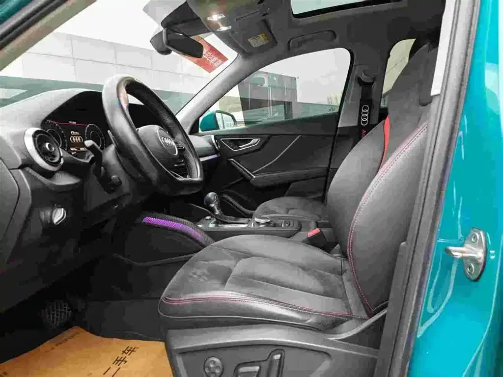 Audi Q2L 2021 из CN, фото 9