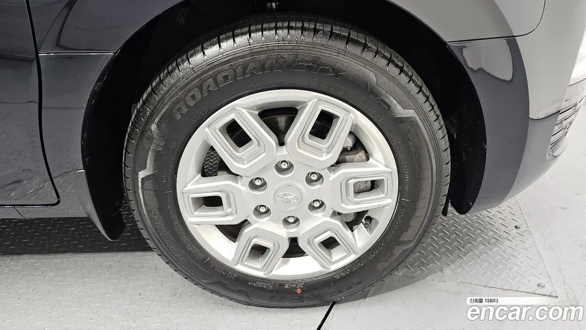 Hyundai Staria — фото 4
