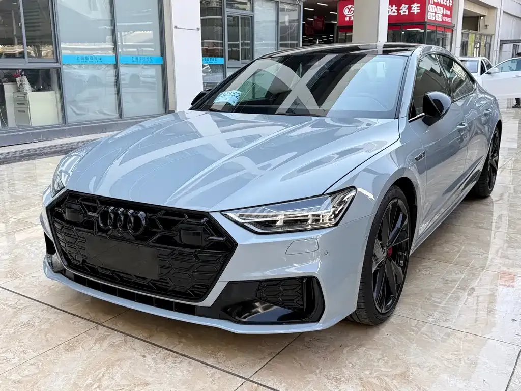 Audi A7L — фото 10