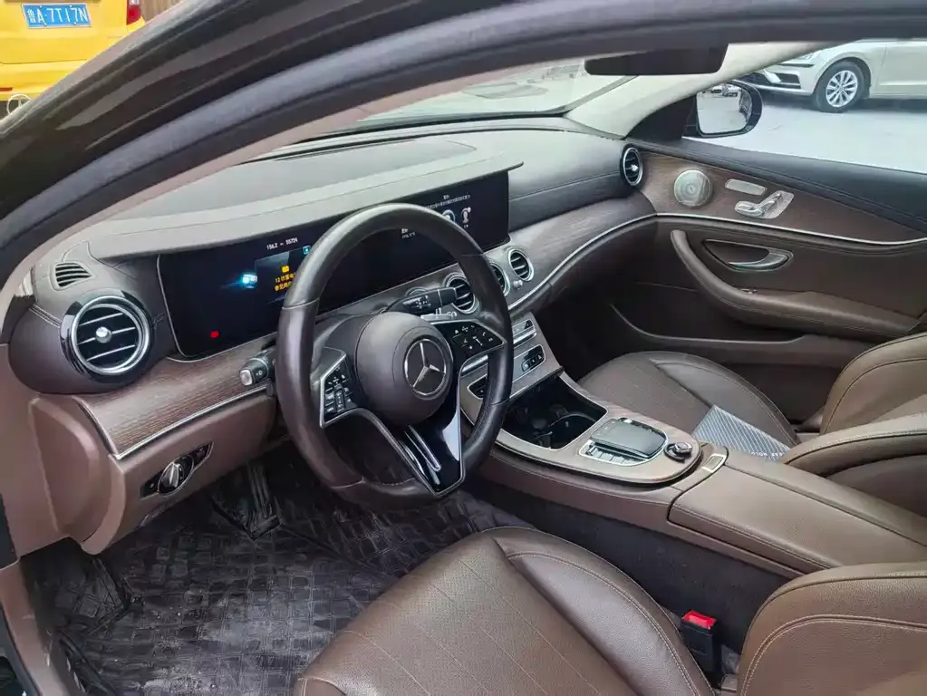 Mercedes-Benz E-Class 2022 из CN, фото 7