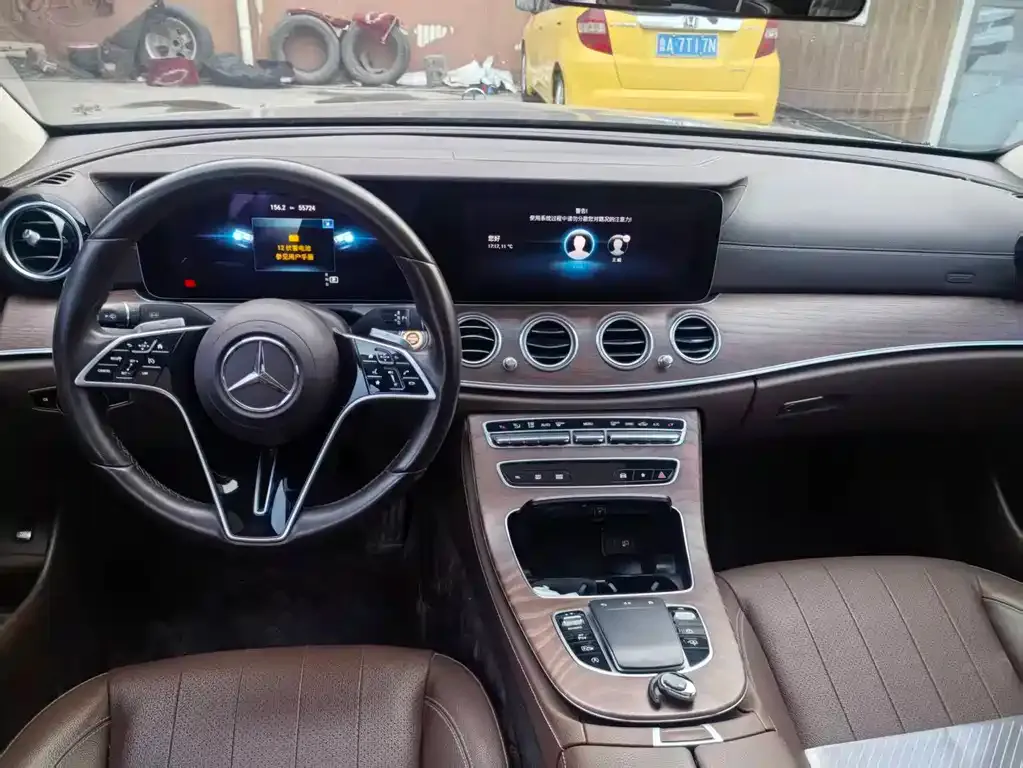 Mercedes-Benz E-Class 2022 из CN, фото 6
