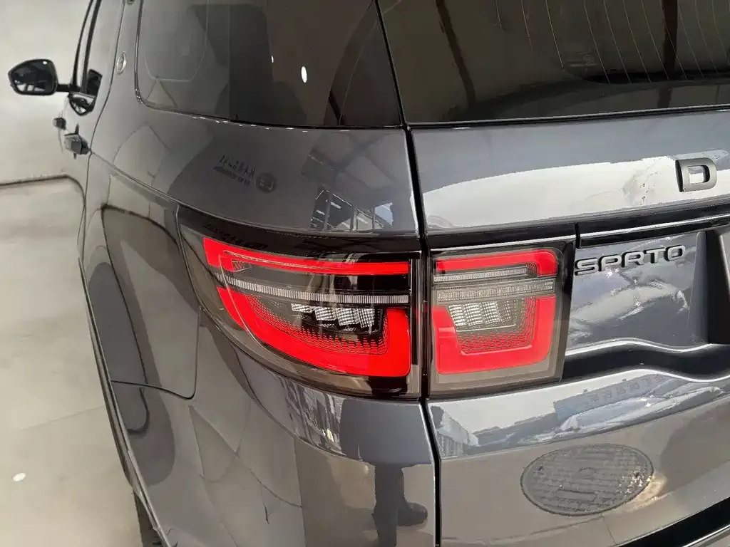 Land Rover Discovery Sport 2024 из CN, фото 3
