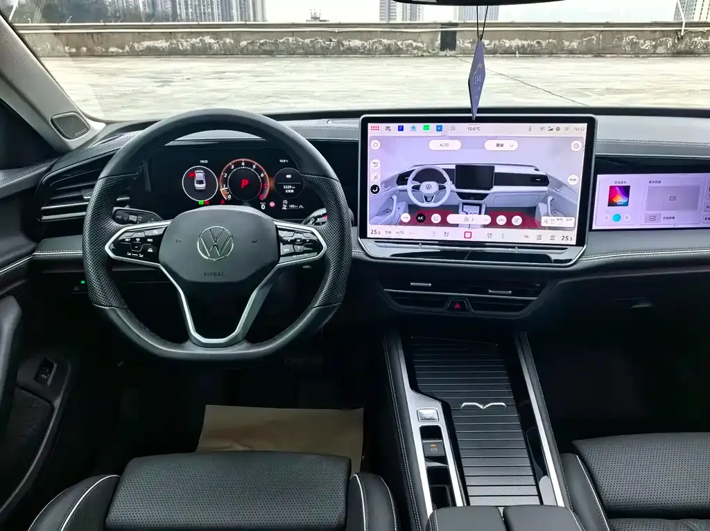 Volkswagen Magotan 2024 из CN, фото 3