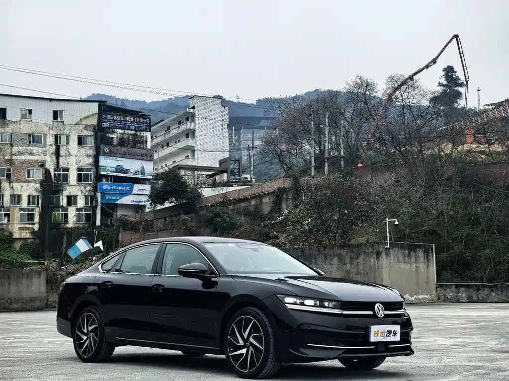 Volkswagen Magotan 2024 из CN, фото 10