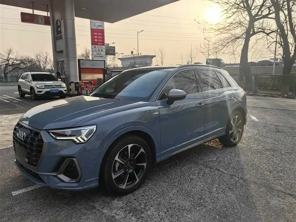 Audi Q3 2023 из CN, фото 1