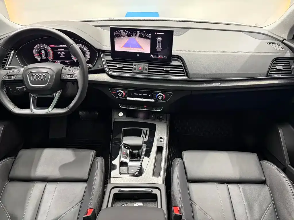 Audi Q5L 2022 из CN, фото 3
