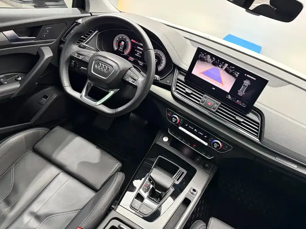 Audi Q5L 2022 из CN, фото 5