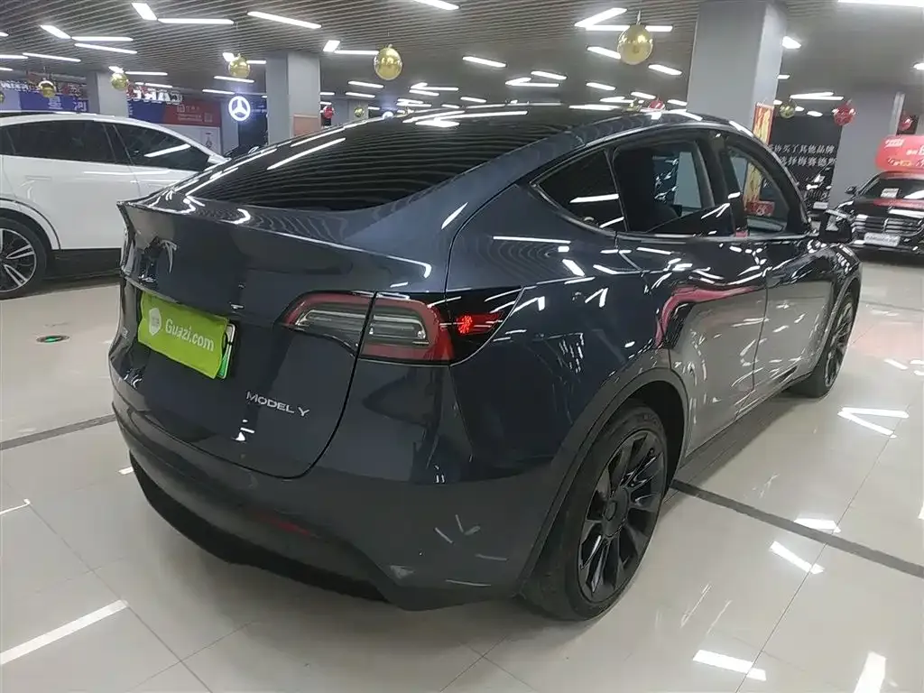 Tesla Model Y 2022 из CN, фото 9