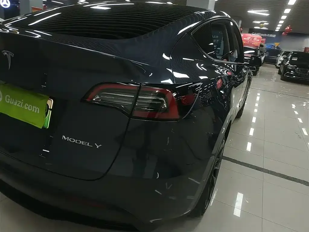 Tesla Model Y 2022 из CN, фото 10
