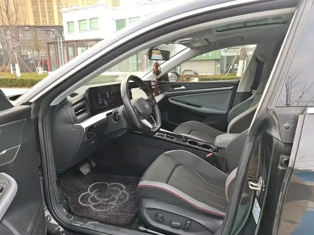 Volkswagen Lamando 2022 из CN, фото 3