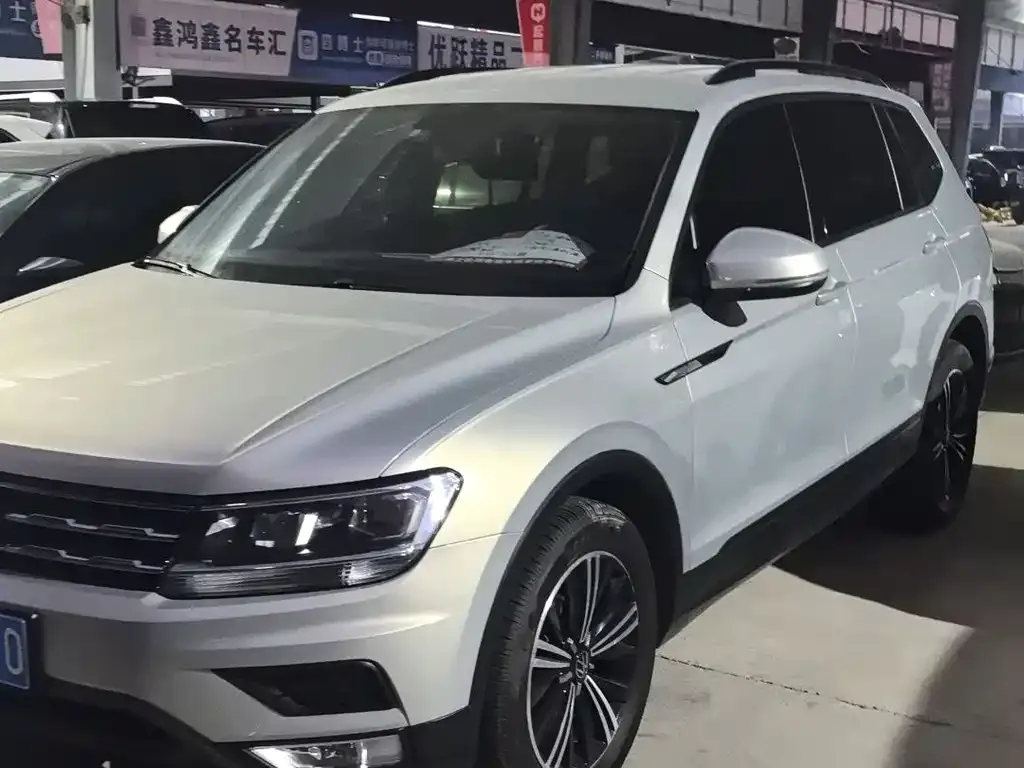 Volkswagen Tiguan L 2021 из CN, фото 9