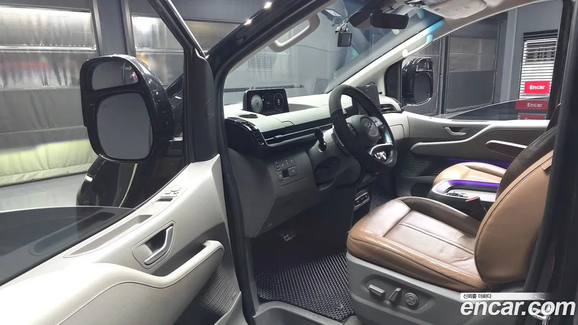 Hyundai Staria — фото 4