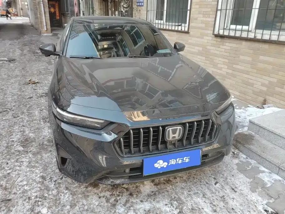 Honda Inspire PHEV 2023 из CN, фото 2