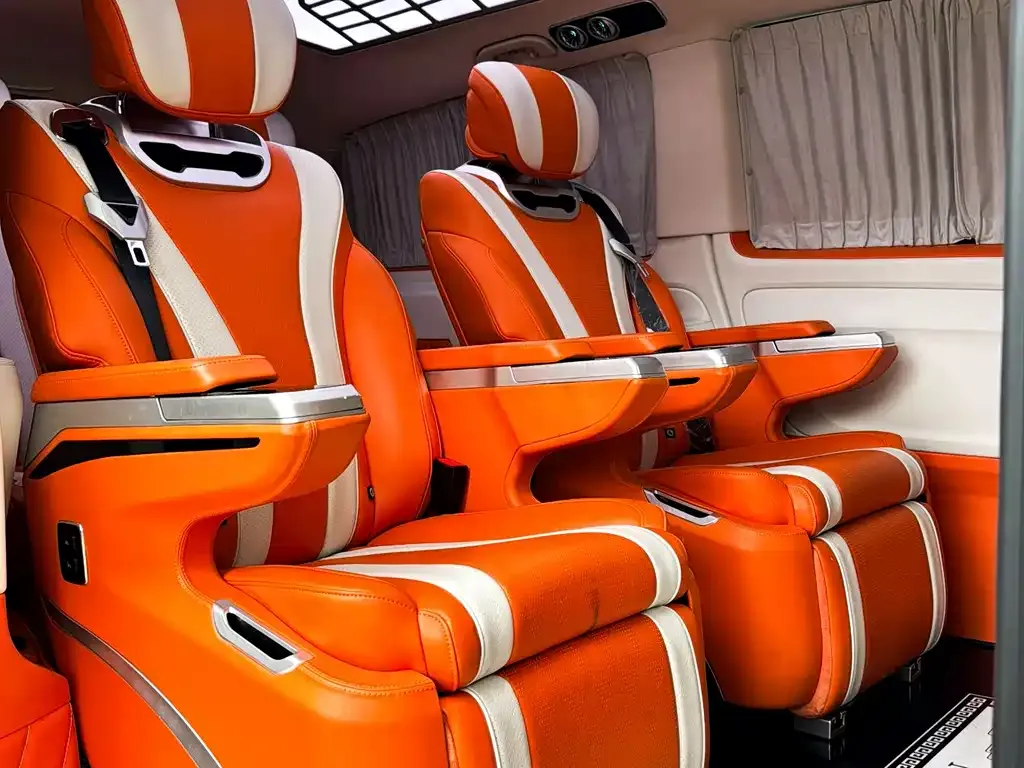 Mercedes-Benz Vito 2024 из CN, фото 5
